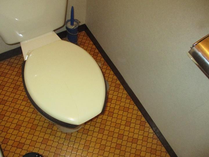 【施工前】トイレ.JPG