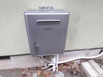 リンナイのRUF-E2006SAWは、自動スイッチを押すだけで、設定温度で設定湯量まで自動でお湯はりします。