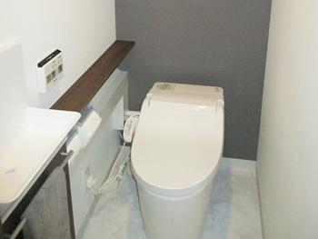 パナソニックのNEWアラウーノVは、スゴピカ素材を採用したトイレなので、汚れが付きにくく、日々のお手入れが簡単です。