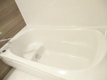保温効果の高い浴槽なので、長時間の入浴も快適に過ごせます。