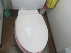 汚れの付きにくいトイレに交換します。