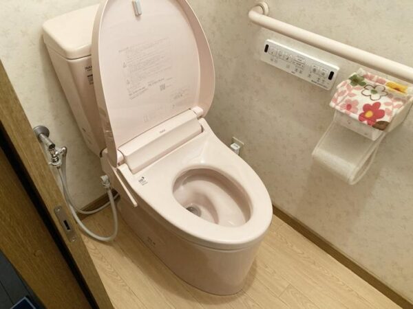 トイレ・内装リフォーム工事事例