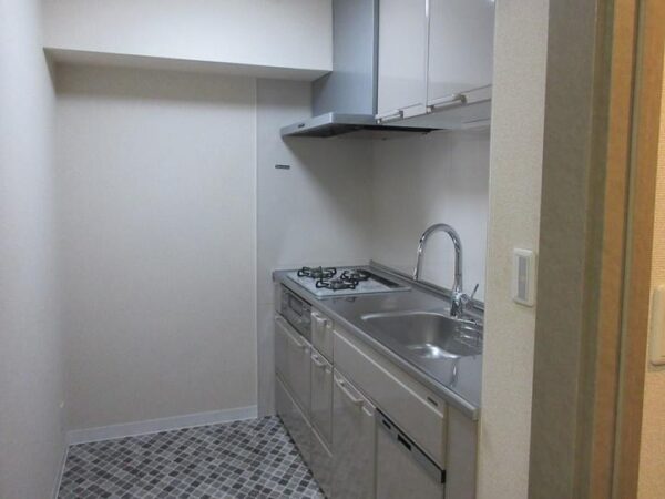 水まわり4点・内装・給湯器交換工事事例