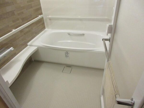 お風呂・内装リフォーム工事事例